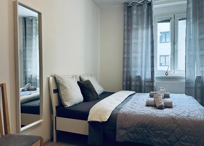 Cozy Place With A Balcony