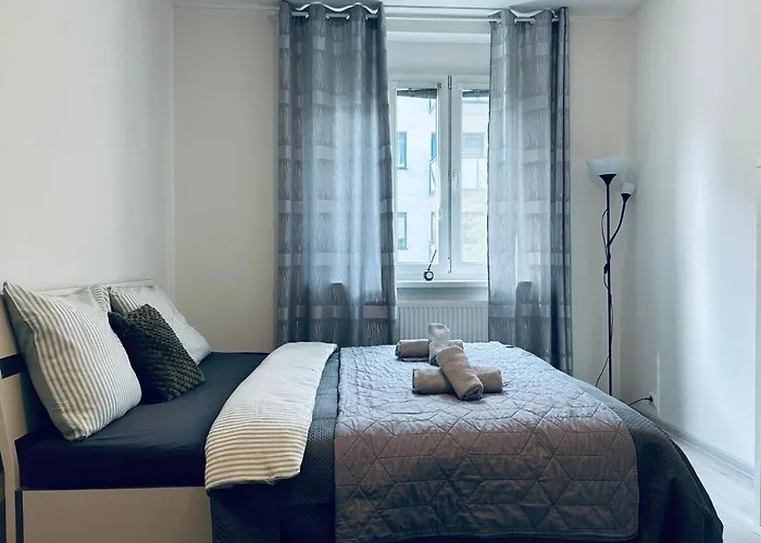 Cozy Place With A Balcony Apartmán