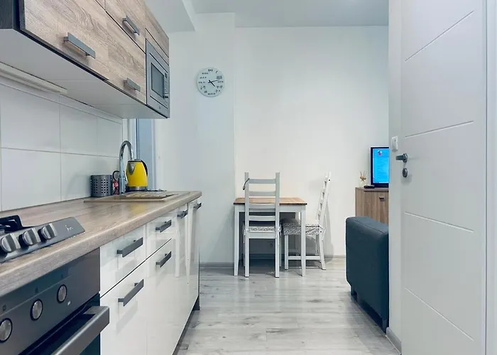 Cozy Place With A Balcony ブラチスラヴァ